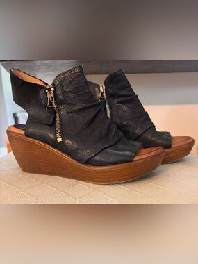 Miz Mooz SUNSHINE platform wedge